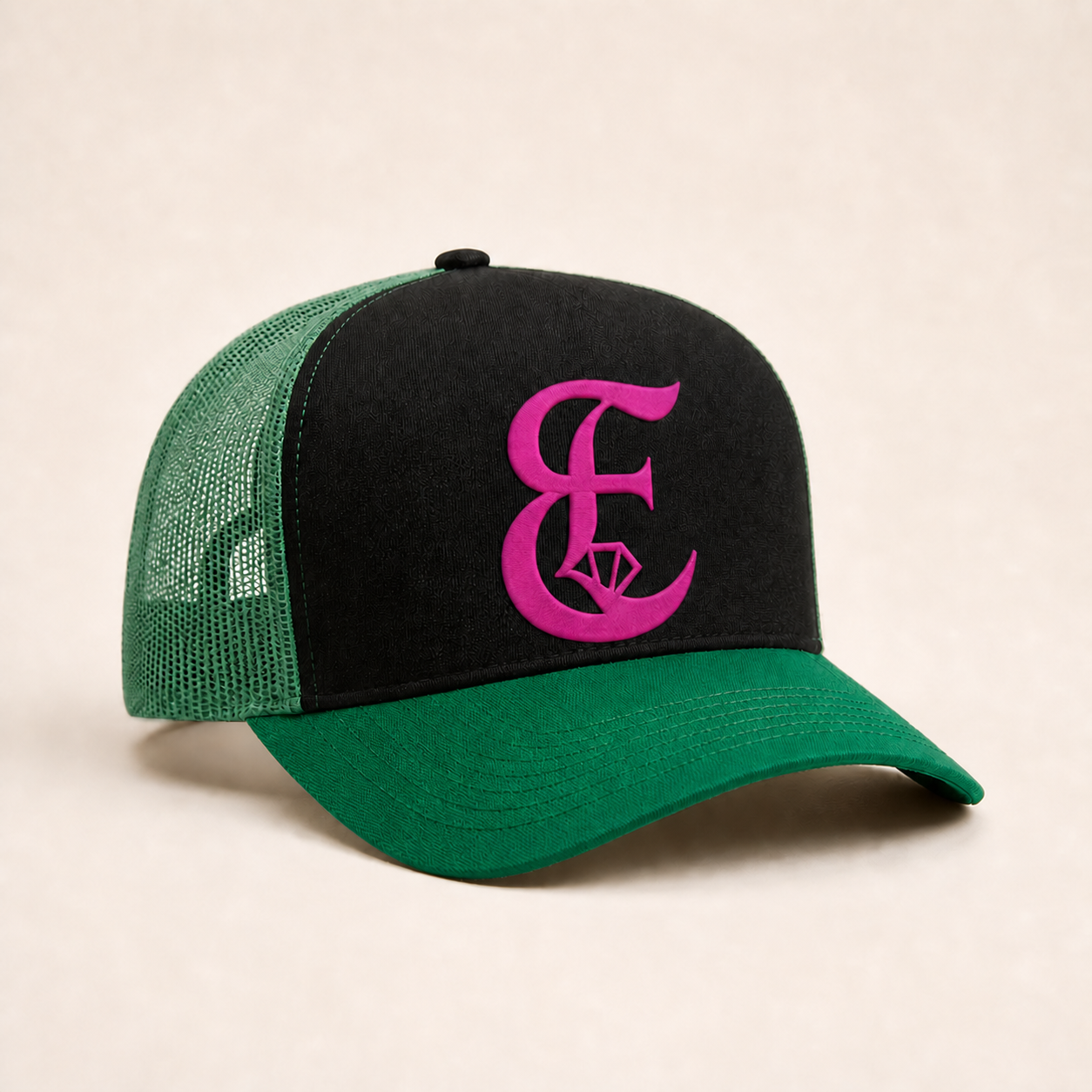 Bone Emerald - E Diamante Rosa - Preto Verde