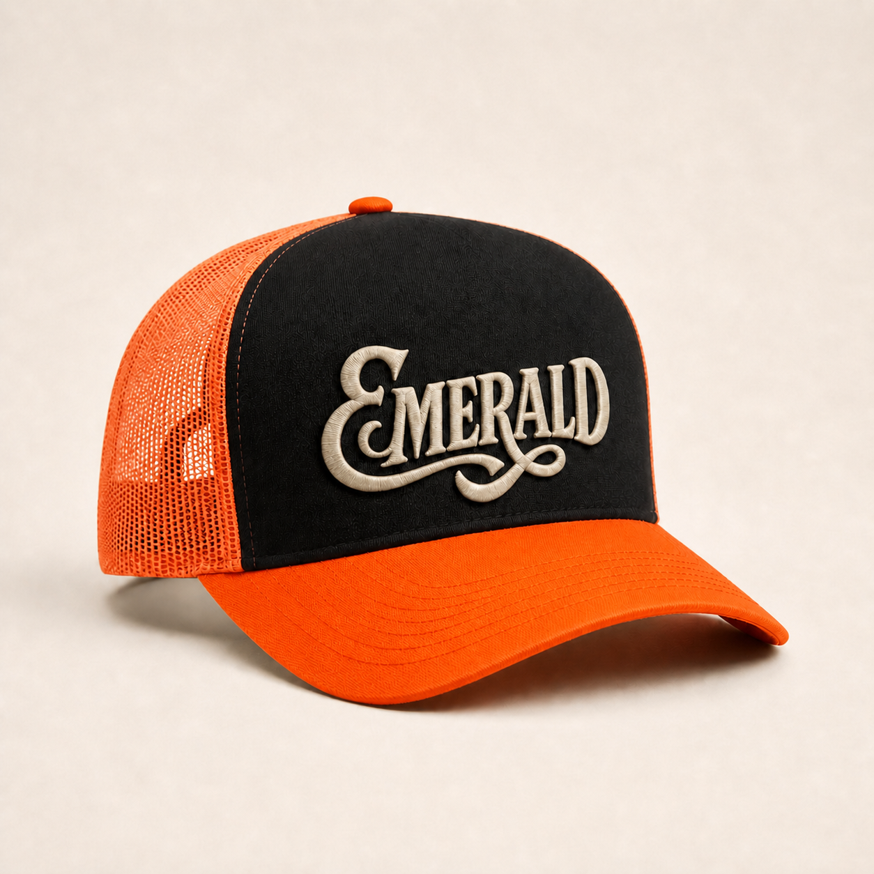 Bone Emerald - Emerald Script Sombra - Preto Laranja